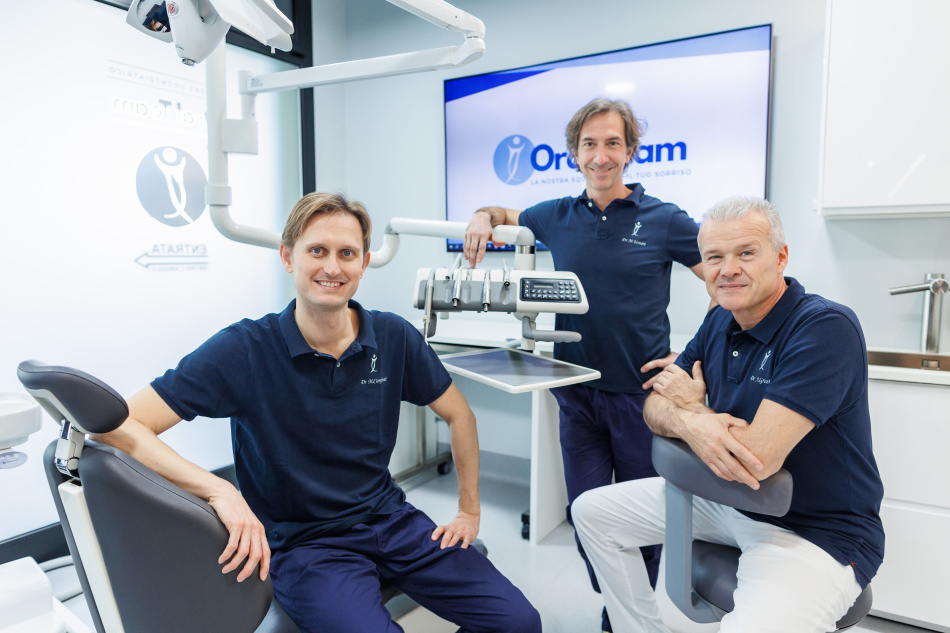 Il team di esperti di Oral Team Centri Odontoiatrici Macherio e Agrate Brianza